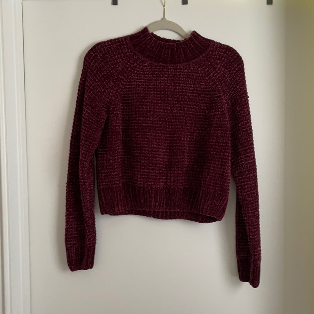 Crop sweater